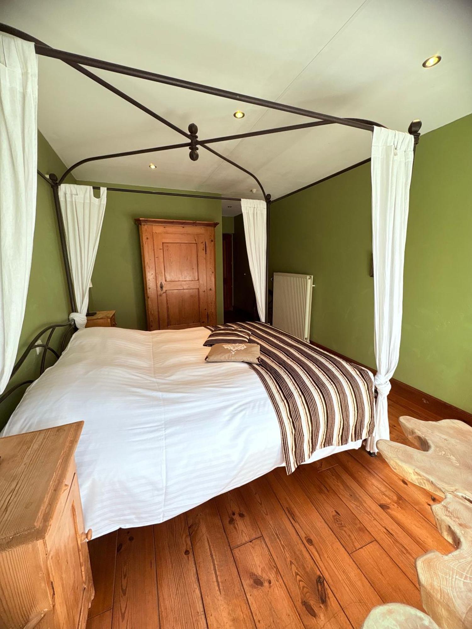 Bed and Breakfast Comme A La Ferme Durbuy Exterior foto