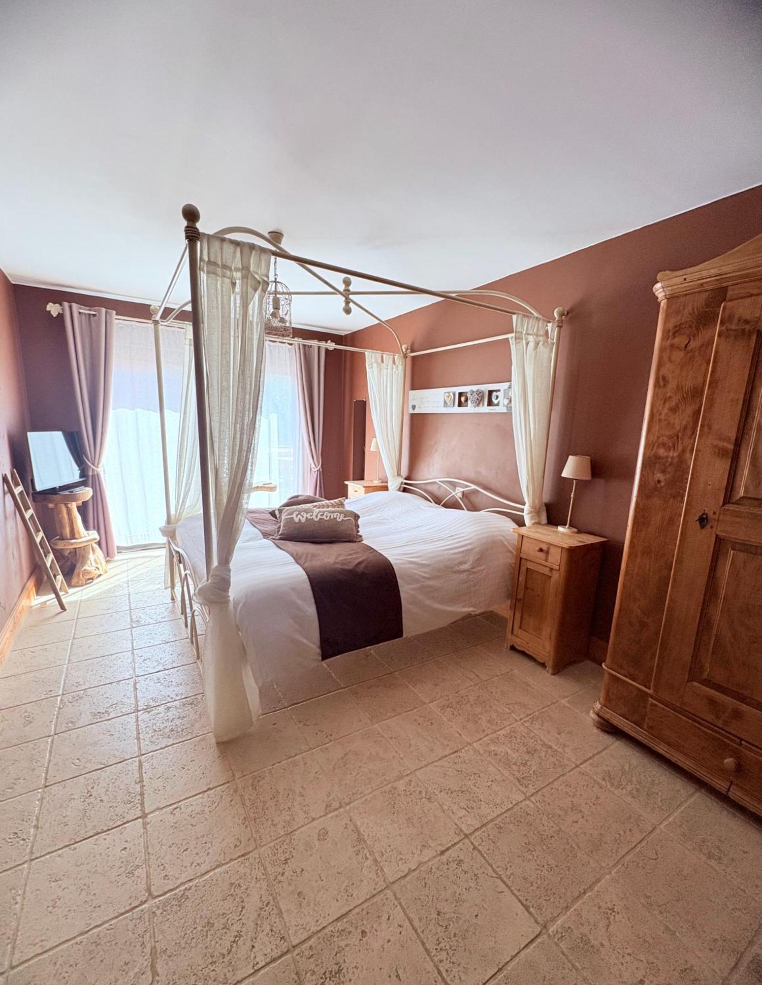 Bed and Breakfast Comme A La Ferme Durbuy Exterior foto