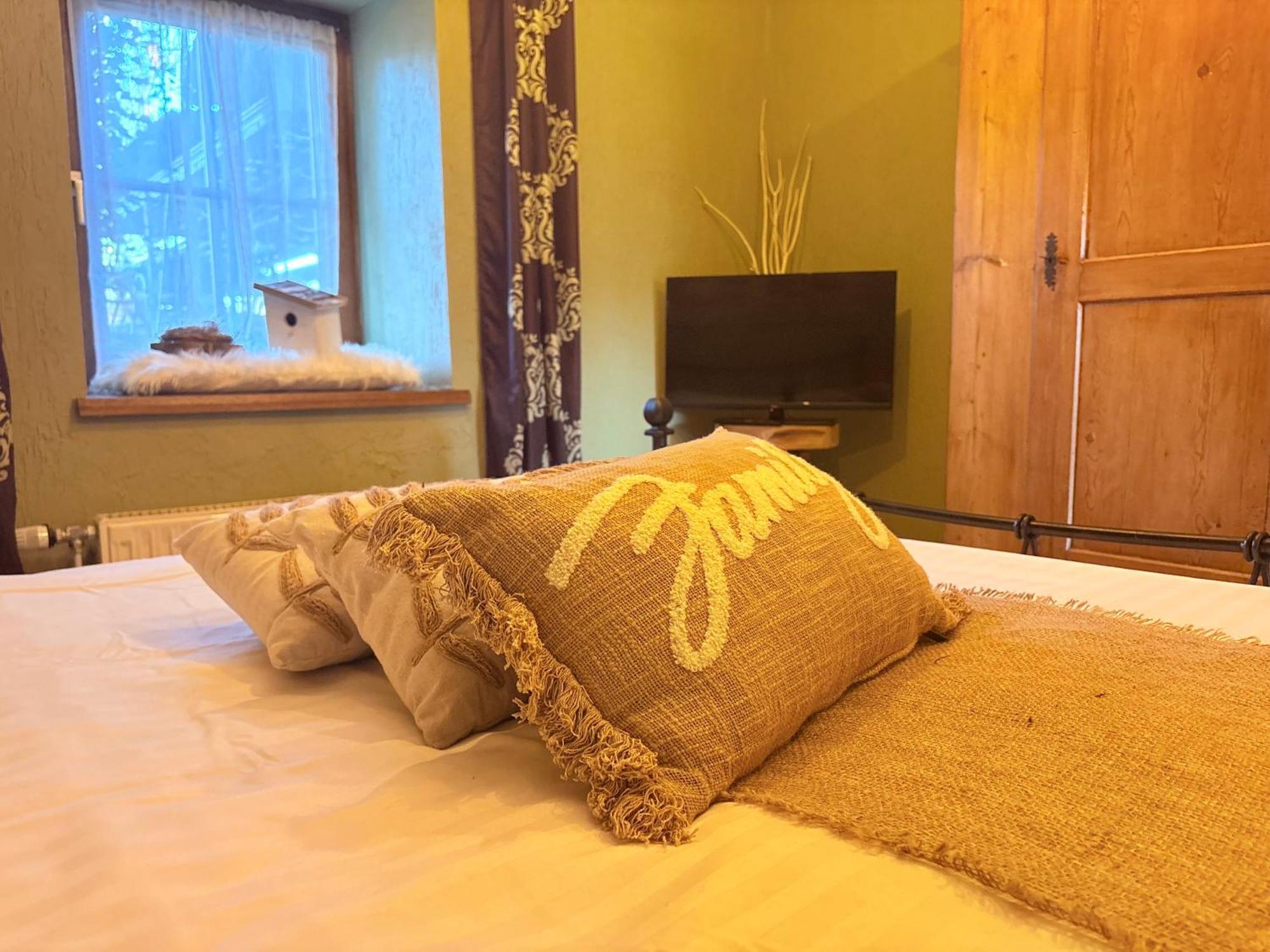 Bed and Breakfast Comme A La Ferme Durbuy Exterior foto
